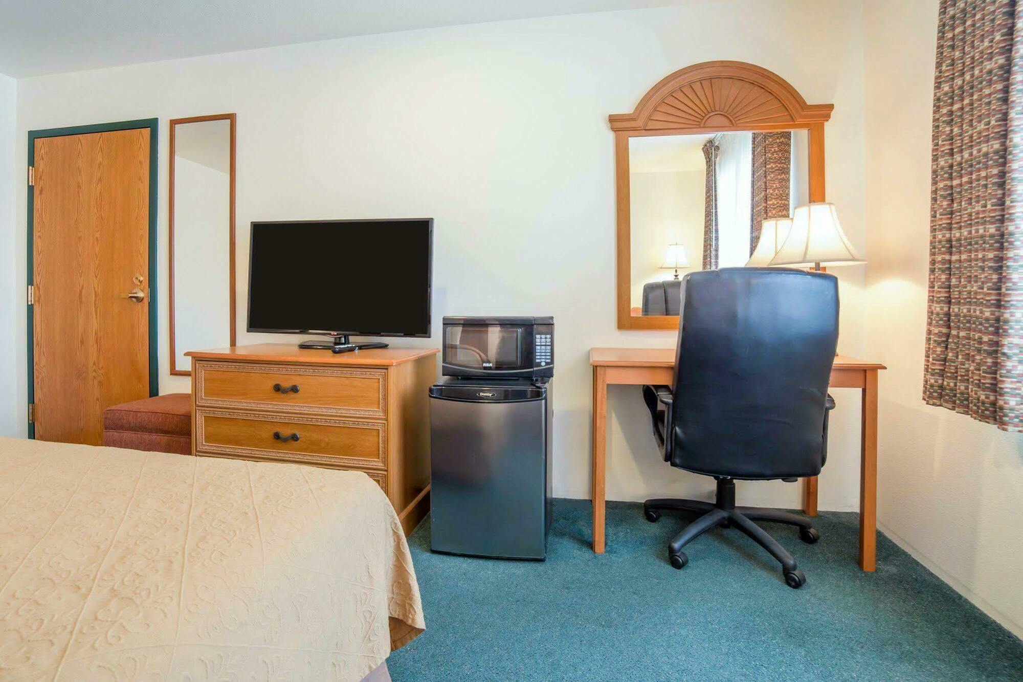 Econo Lodge Livingston Gateway To Yellowstone Εξωτερικό φωτογραφία